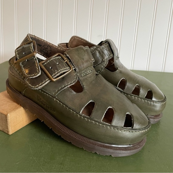 VTG England Made Dr Martens Fisherman's Sandals in Atlantic Green - Picture 9 of 9